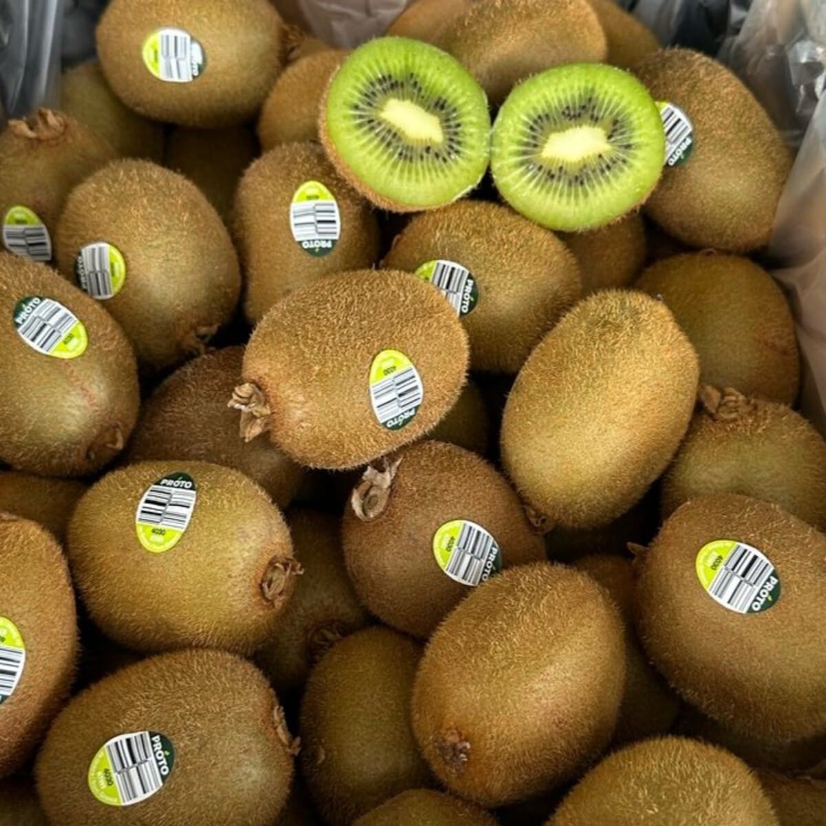 kiwis